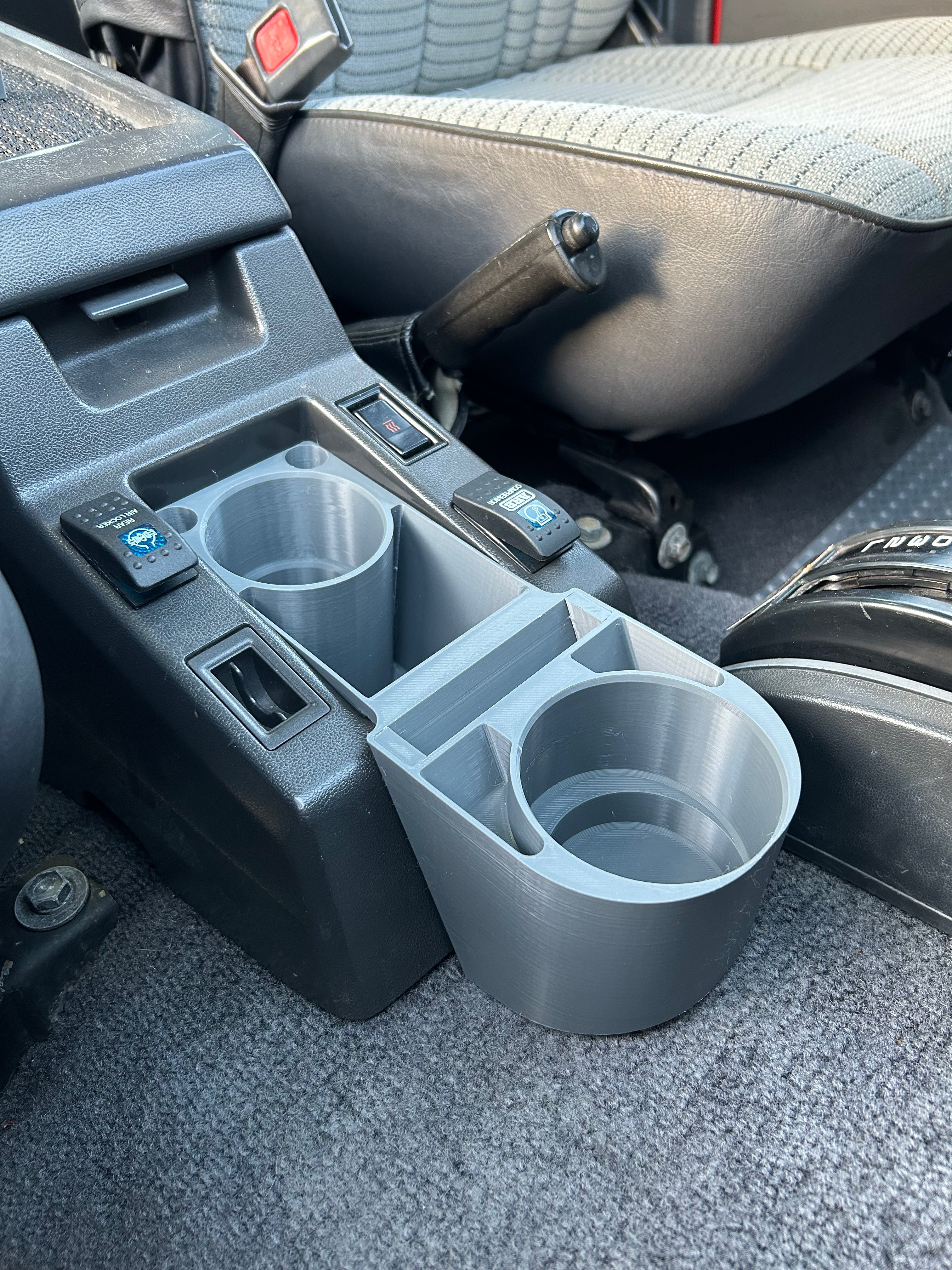 1964 Clos Vougeot Paul Compainセラー保管 FJ62 Cup holder – Cruiser Cult