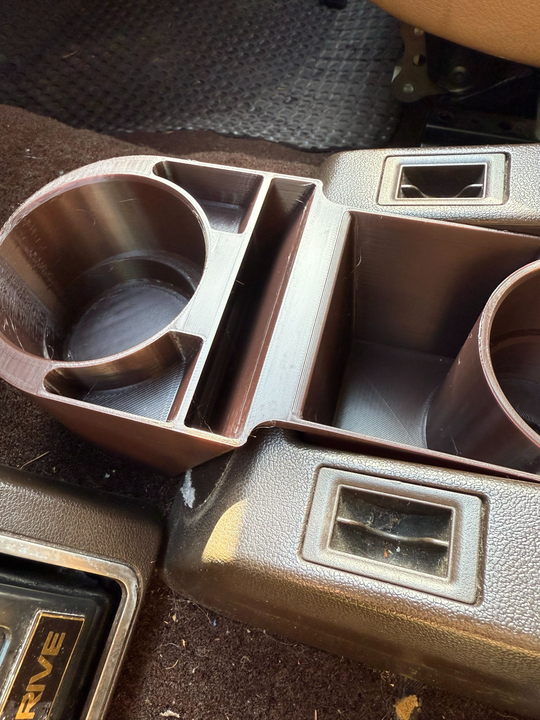 FJ62 Cup holder