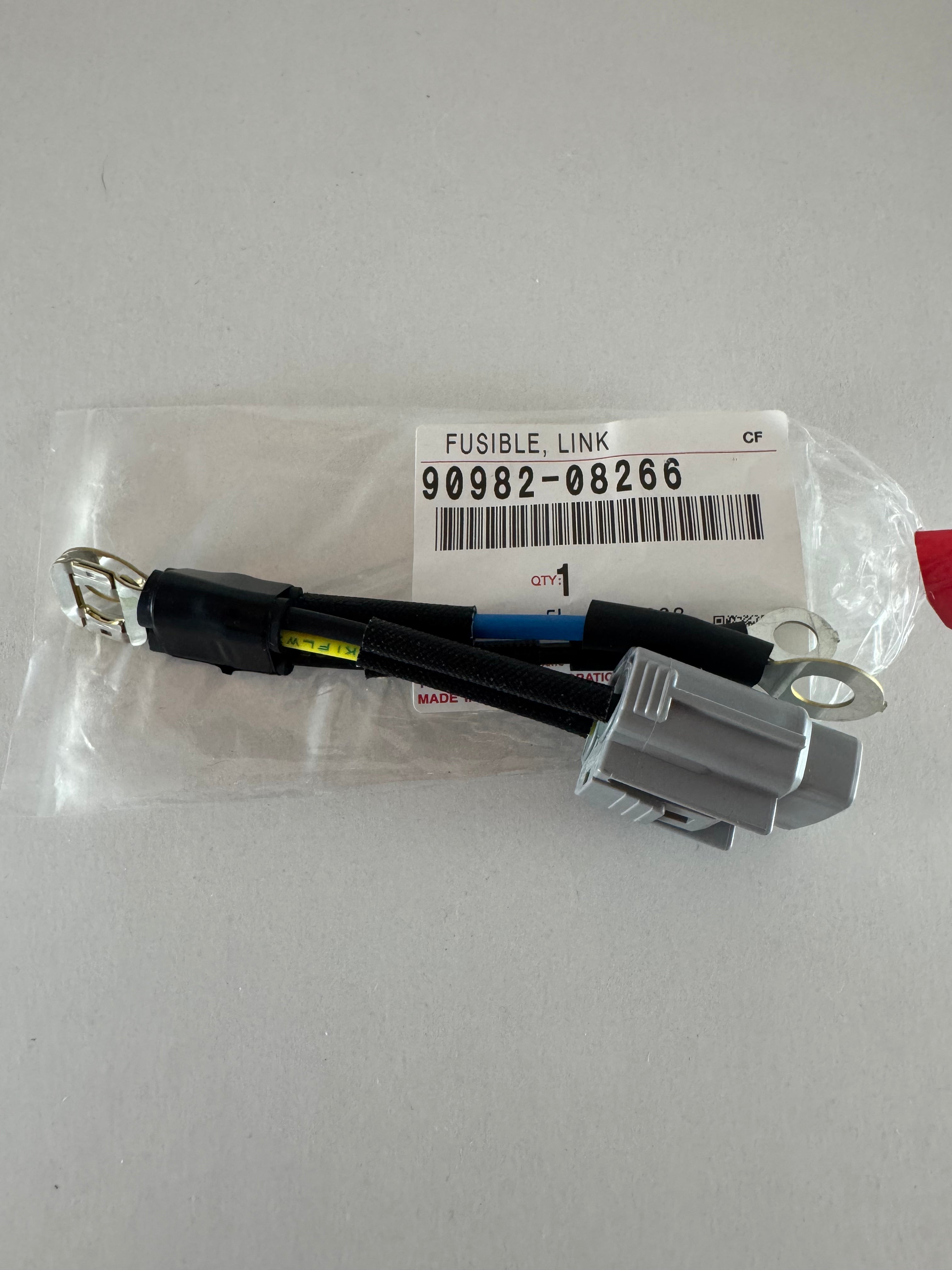 New OEM fusible link for the 1995, 1996, 1997 and 1998 HDJ80 and HZJ80 series Toyota Land Cruiser. 90982-08266