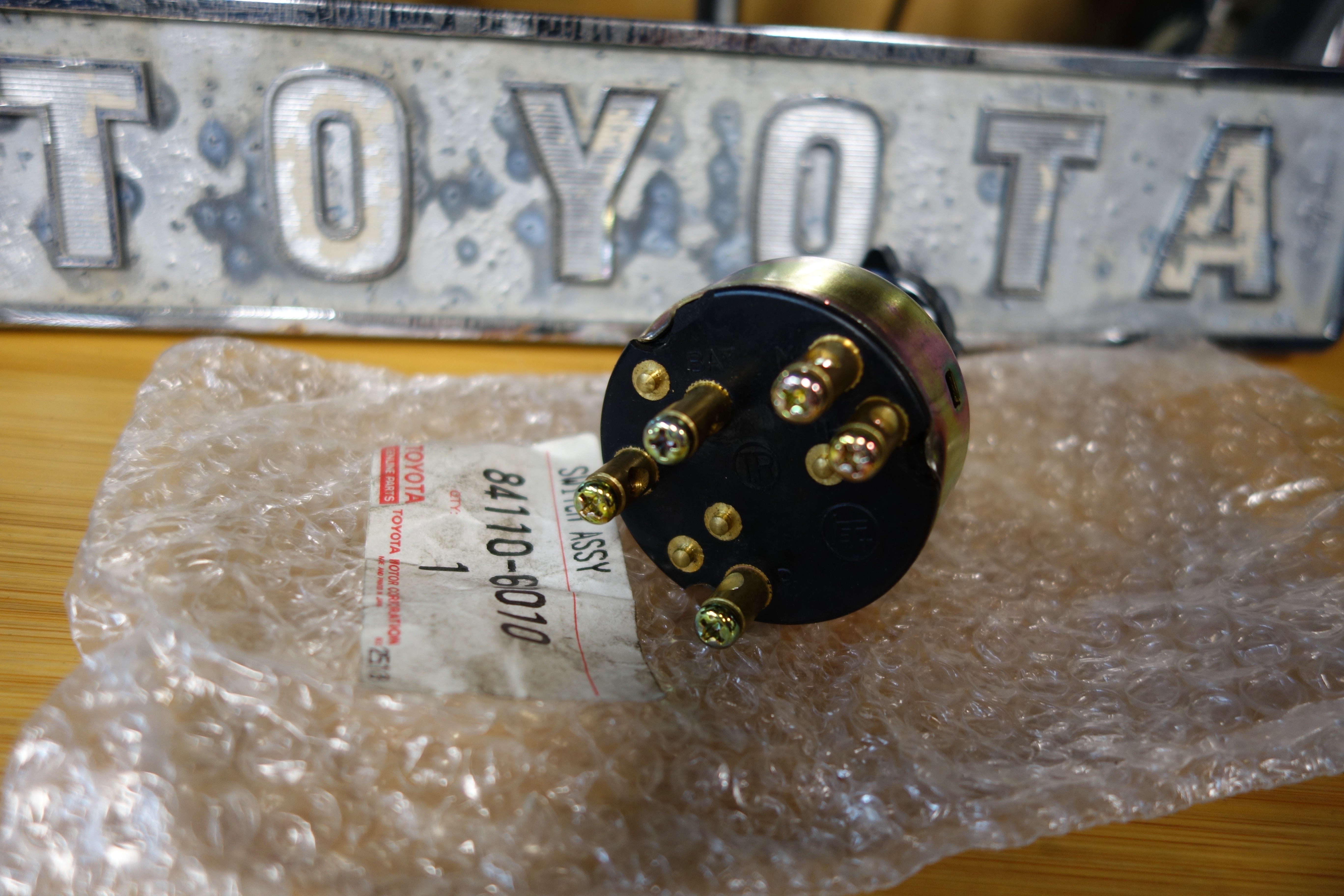 1959-1967 Land Cruiser headlight light switches – Cruiser Cult